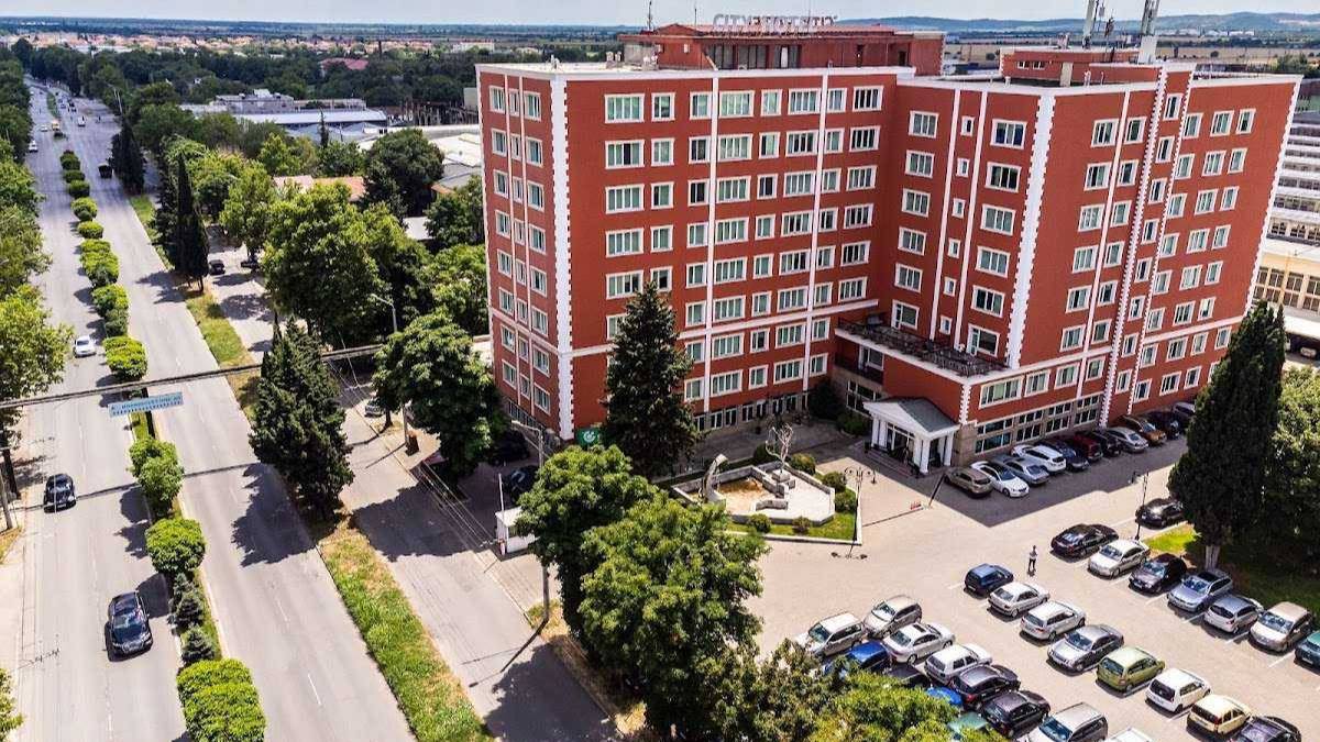 Зеленият Хълм